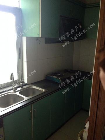 站港大道西一街中装家电家具齐全拎包入住第3张图片