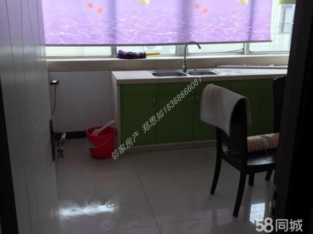 沿河南路,可月租可年租。月租1400元。床,衣柜,电视,冰箱,空调,热水器,宽带第5张图片