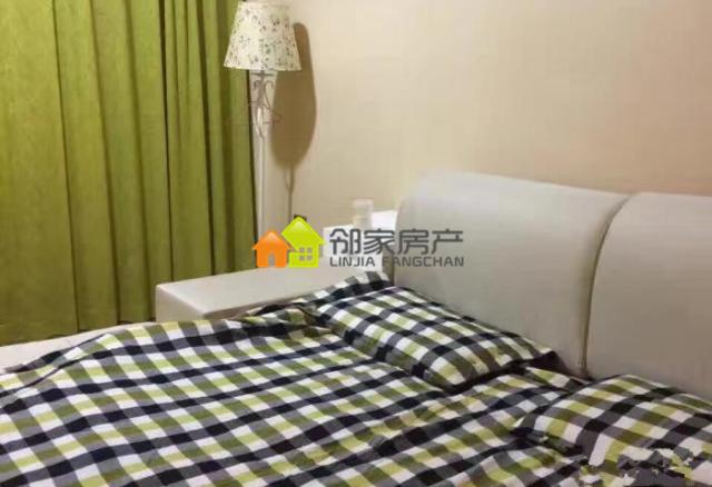 《龙湖小区》2楼精装修出售