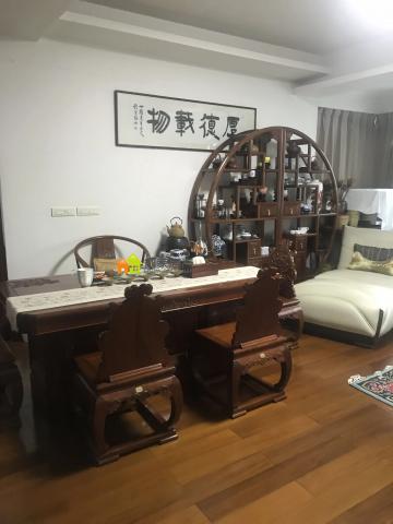 银苑大厦！副楼！电梯房！中式装修风格！5小学区房第2张图片