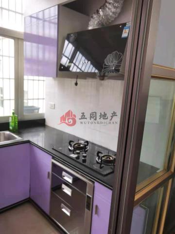双龙小区5楼120平简装三证60.8万第2张图片